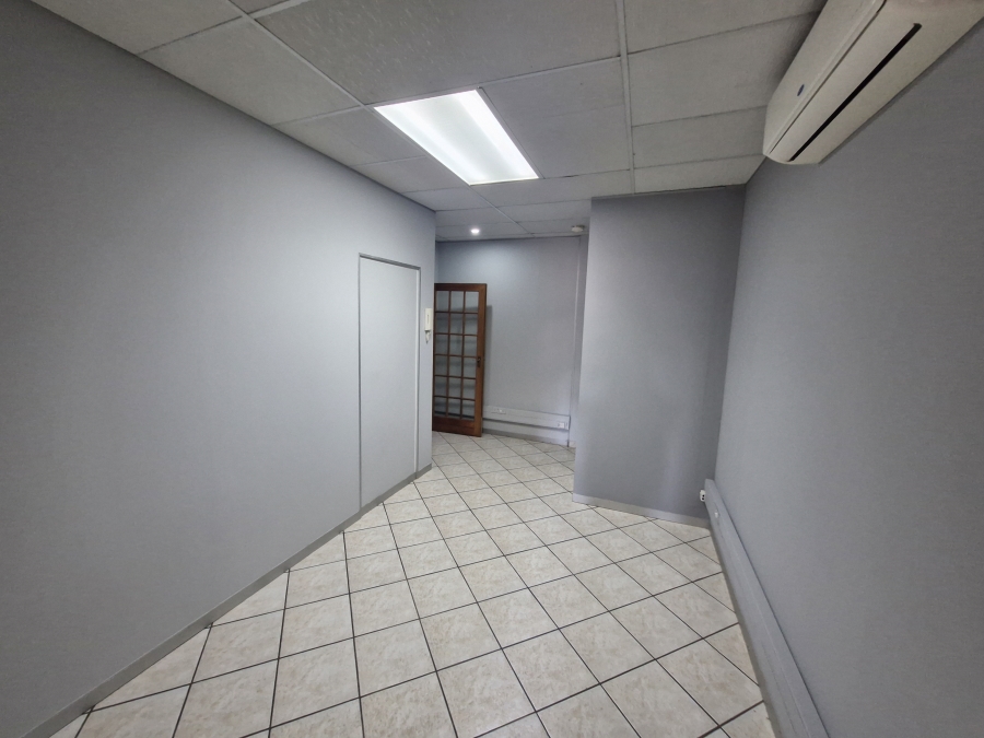 To Let commercial Property for Rent in Clubview Gauteng