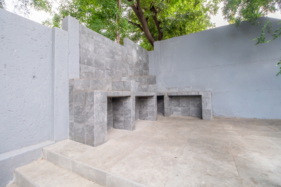 To Let commercial Property for Rent in Parkmore Gauteng