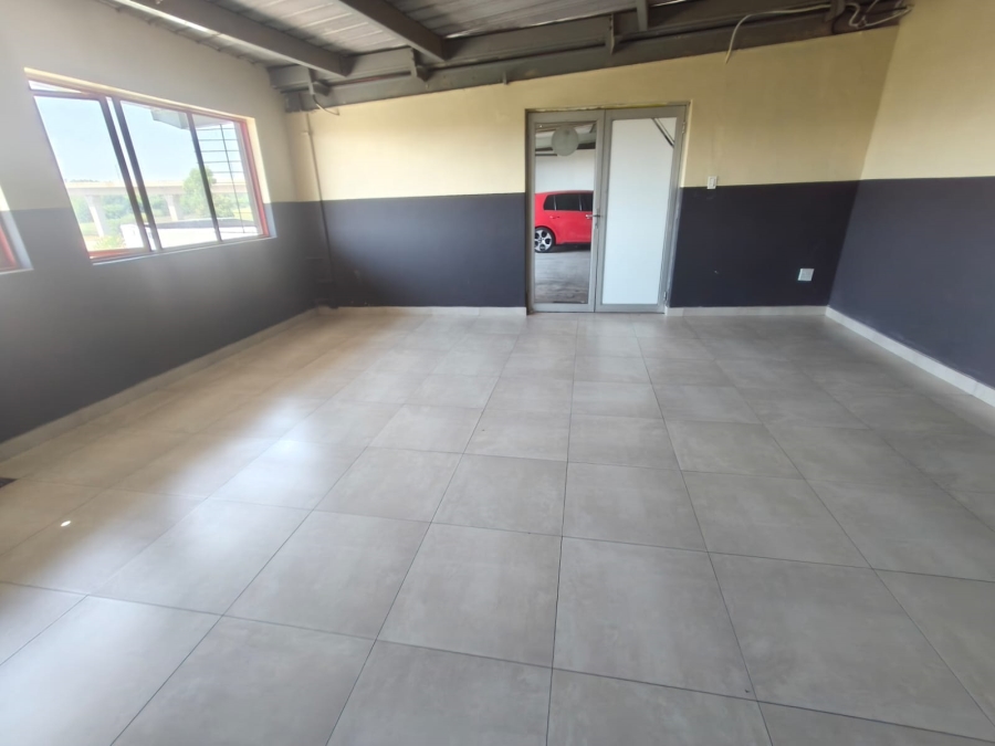 Commercial Property for Sale in Randjespark Gauteng
