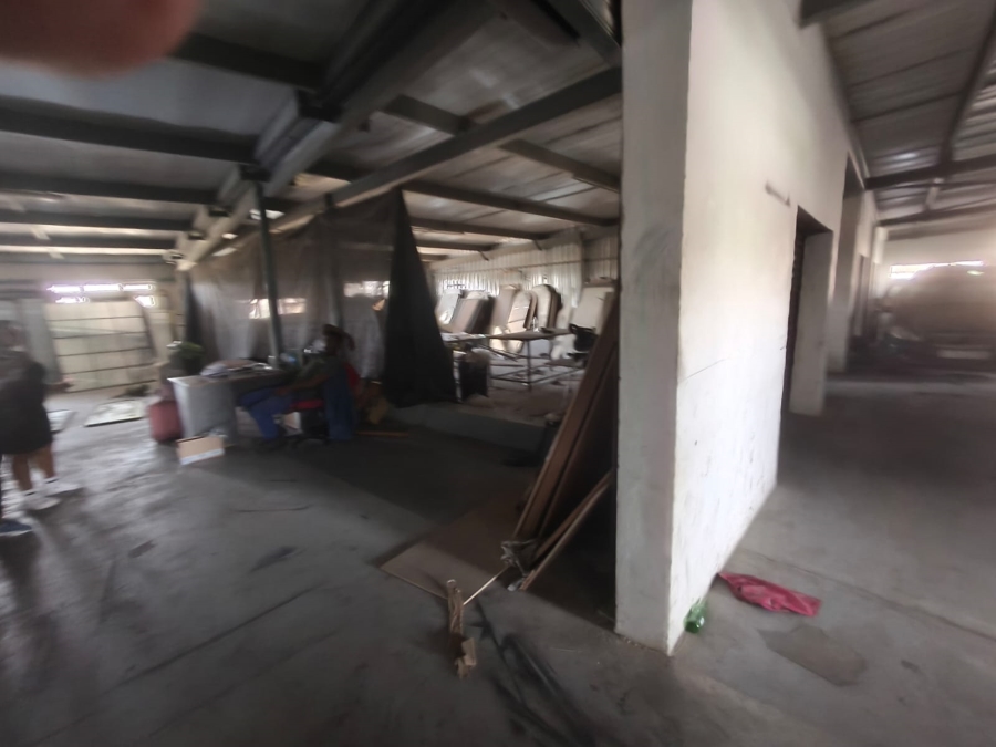 Commercial Property for Sale in Randjespark Gauteng