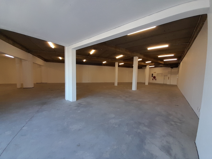 To Let commercial Property for Rent in Halfway House Gauteng