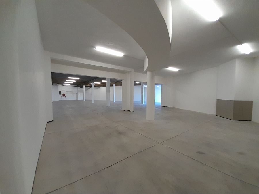 To Let commercial Property for Rent in Halfway House Gauteng