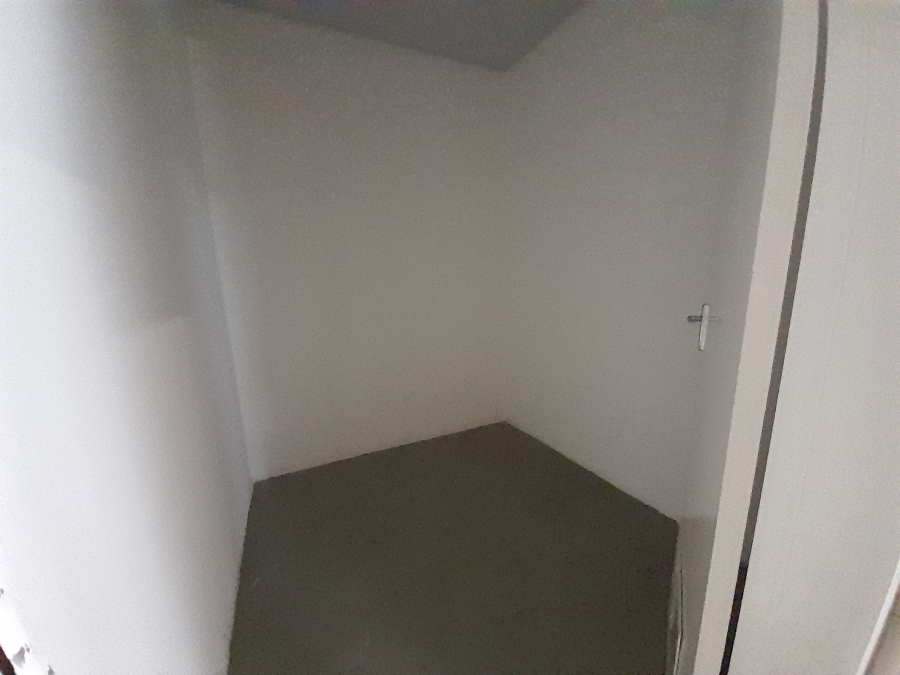 To Let commercial Property for Rent in Halfway House Gauteng