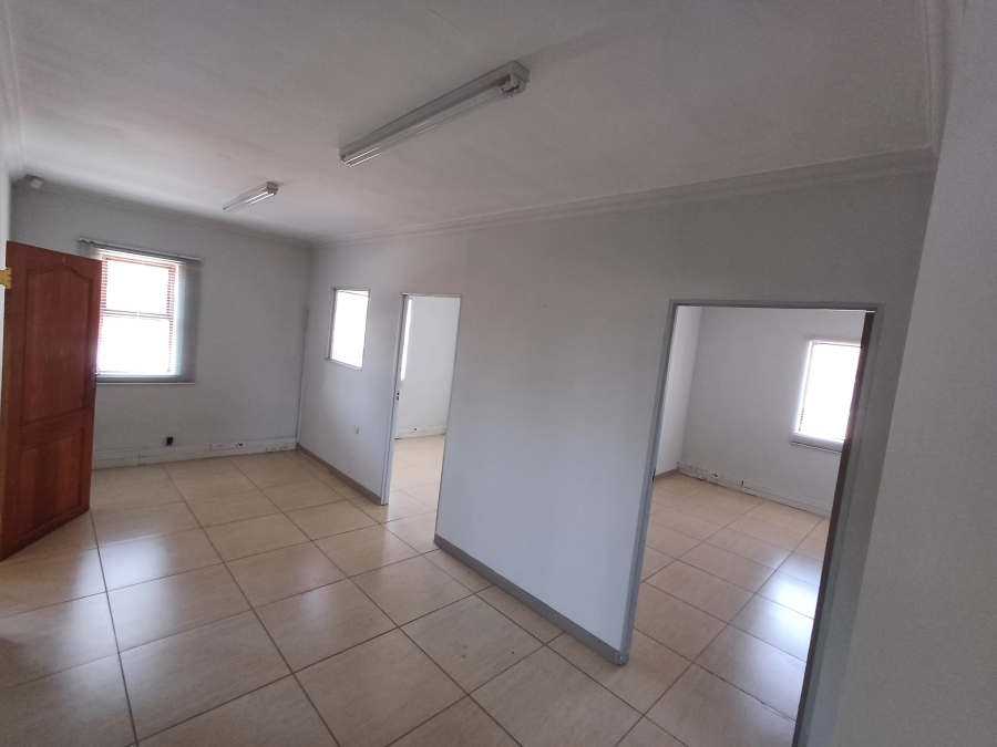 To Let commercial Property for Rent in Wierda Park Gauteng