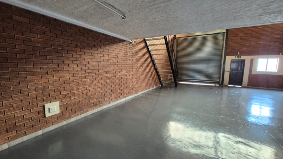 To Let commercial Property for Rent in Hennopspark Gauteng