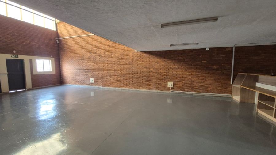 To Let commercial Property for Rent in Hennopspark Gauteng