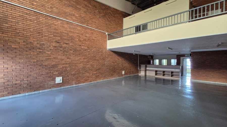 To Let commercial Property for Rent in Hennopspark Gauteng