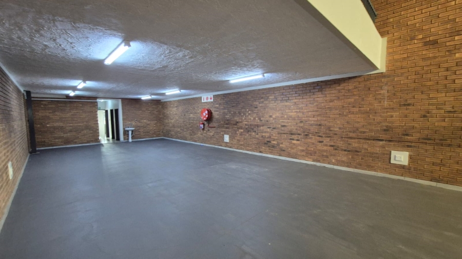 To Let commercial Property for Rent in Hennopspark Gauteng