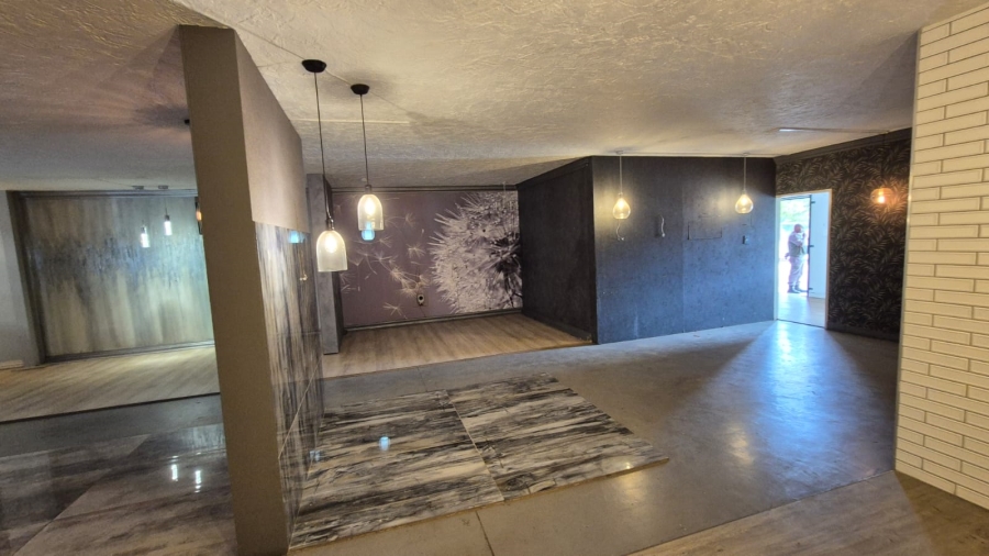 To Let commercial Property for Rent in Hennopspark Gauteng