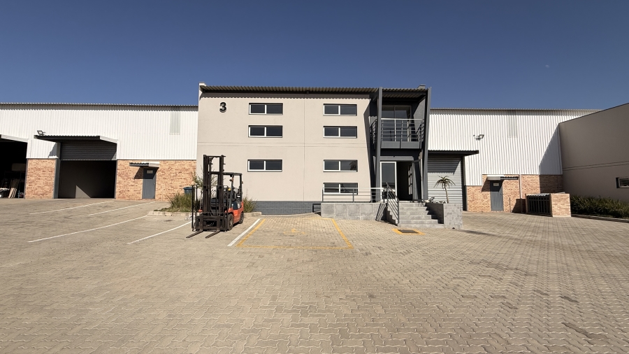 Commercial Property for Sale in Knoppieslaagte Gauteng