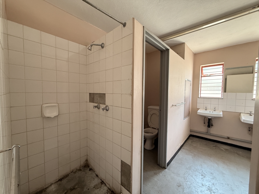 To Let commercial Property for Rent in Samrand Business Park Gauteng