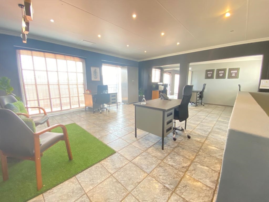 To Let commercial Property for Rent in Wierda Park Gauteng