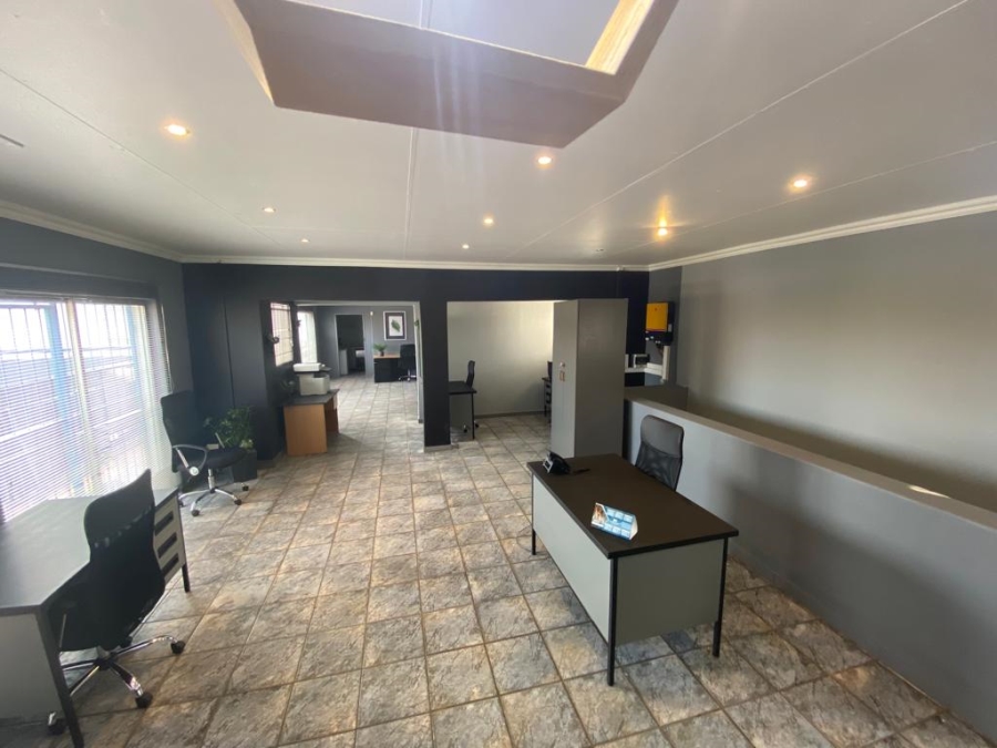 To Let commercial Property for Rent in Wierda Park Gauteng