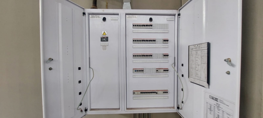 To Let commercial Property for Rent in Louwlardia Gauteng