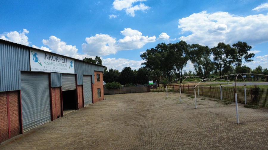 To Let commercial Property for Rent in Meyerton Park Gauteng