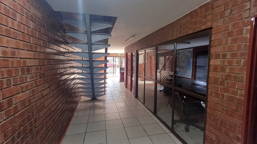 To Let commercial Property for Rent in Meyerton Park Gauteng