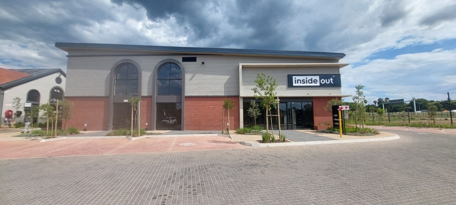 To Let commercial Property for Rent in Rooihuiskraal Gauteng