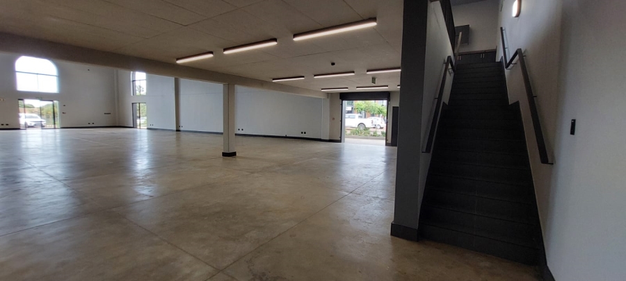 To Let commercial Property for Rent in Rooihuiskraal Gauteng