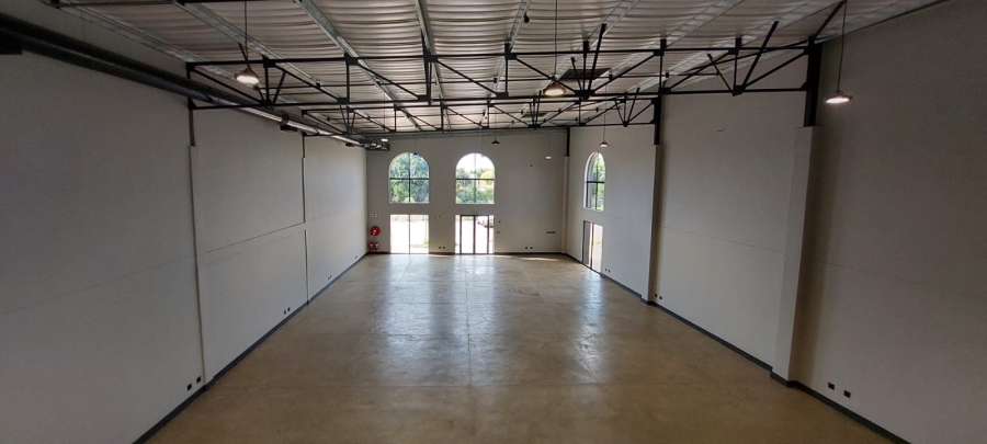 To Let commercial Property for Rent in Rooihuiskraal Gauteng
