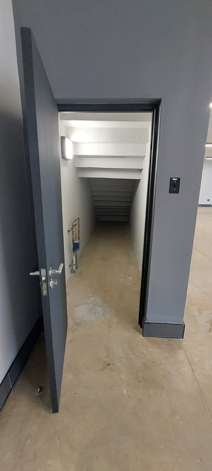 To Let commercial Property for Rent in Rooihuiskraal Gauteng