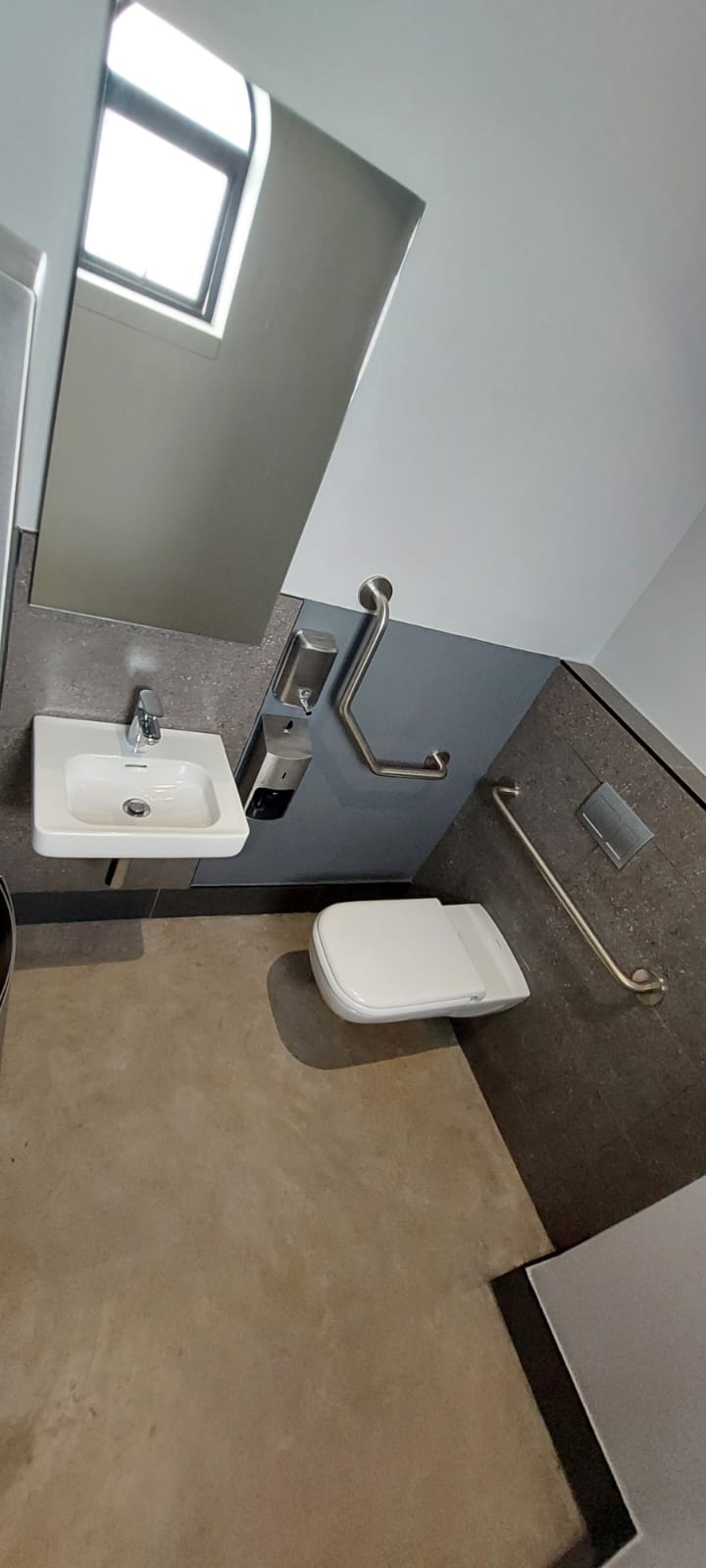 To Let commercial Property for Rent in Rooihuiskraal North Gauteng