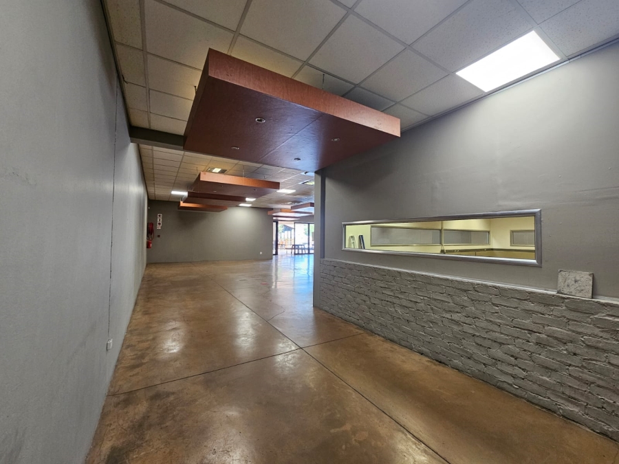 To Let commercial Property for Rent in Moreleta Park Gauteng