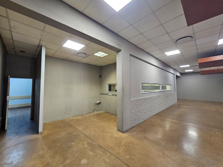 To Let commercial Property for Rent in Moreleta Park Gauteng