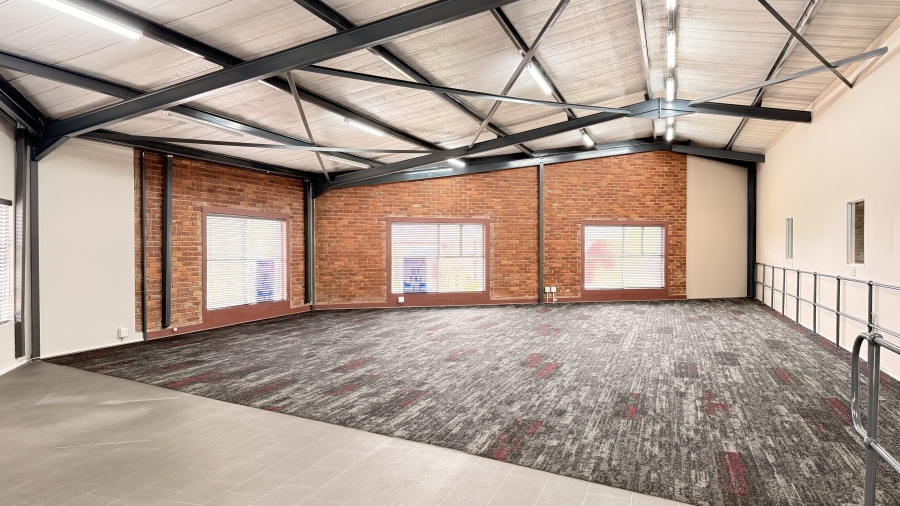 To Let commercial Property for Rent in Rooihuiskraal Gauteng