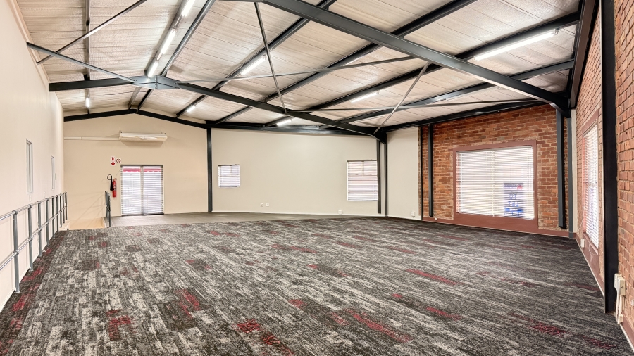 To Let commercial Property for Rent in Rooihuiskraal Gauteng