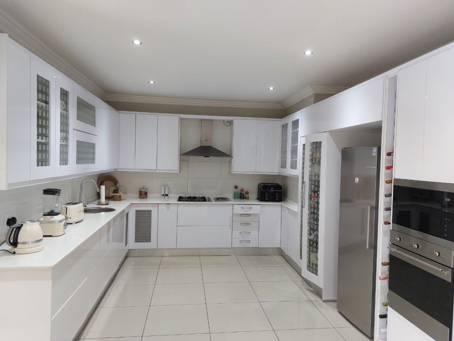 To Let 4 Bedroom Property for Rent in Copperleaf Estate Gauteng