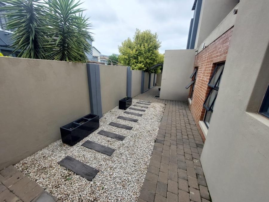 To Let 4 Bedroom Property for Rent in Copperleaf Estate Gauteng