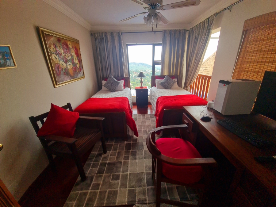 4 Bedroom Property for Sale in Helderkruin Gauteng