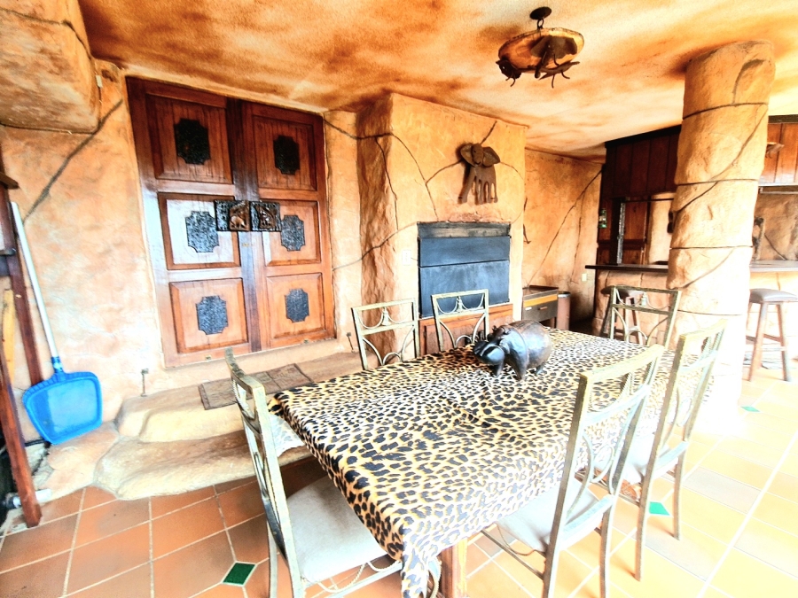 4 Bedroom Property for Sale in Helderkruin Gauteng