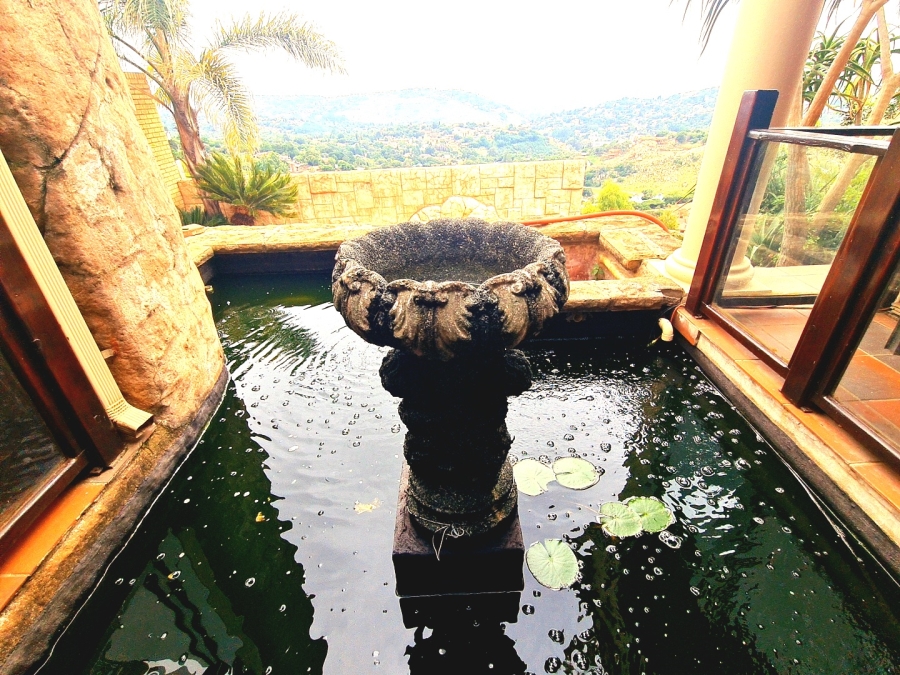 4 Bedroom Property for Sale in Helderkruin Gauteng