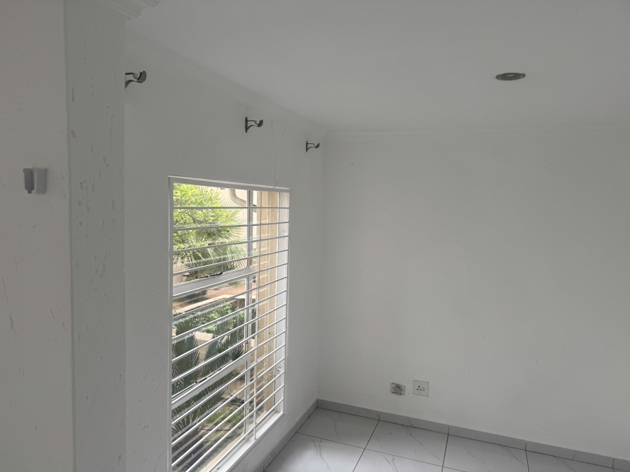 To Let 3 Bedroom Property for Rent in River Club Gauteng