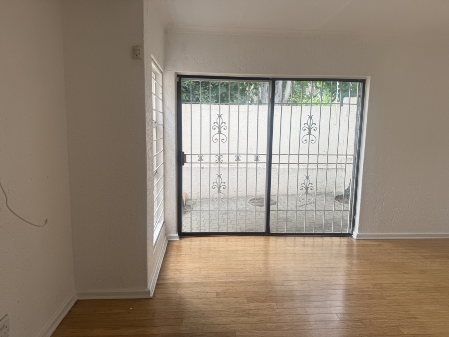 To Let 3 Bedroom Property for Rent in River Club Gauteng