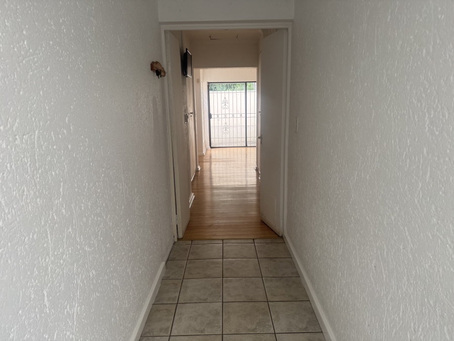 To Let 3 Bedroom Property for Rent in River Club Gauteng