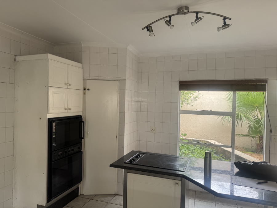 To Let 3 Bedroom Property for Rent in River Club Gauteng