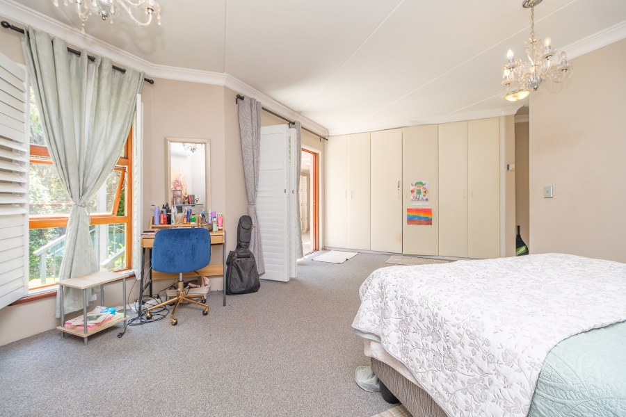 3 Bedroom Property for Sale in Beverley Gauteng