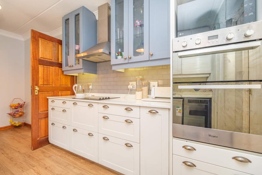 3 Bedroom Property for Sale in Beverley Gauteng