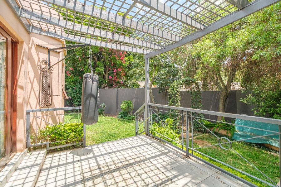 3 Bedroom Property for Sale in Beverley Gauteng