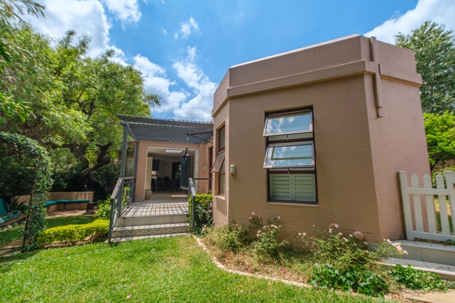 3 Bedroom Property for Sale in Beverley Gauteng