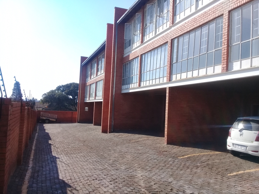 1 Bedroom Property for Sale in Cresslawn Gauteng