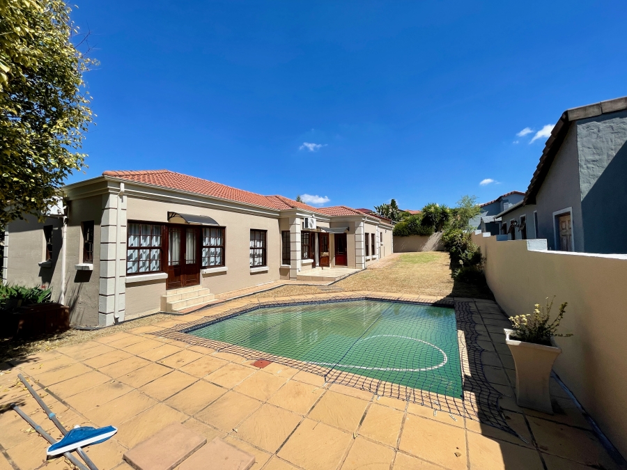 3 Bedroom Property for Sale in Kyalami Gauteng