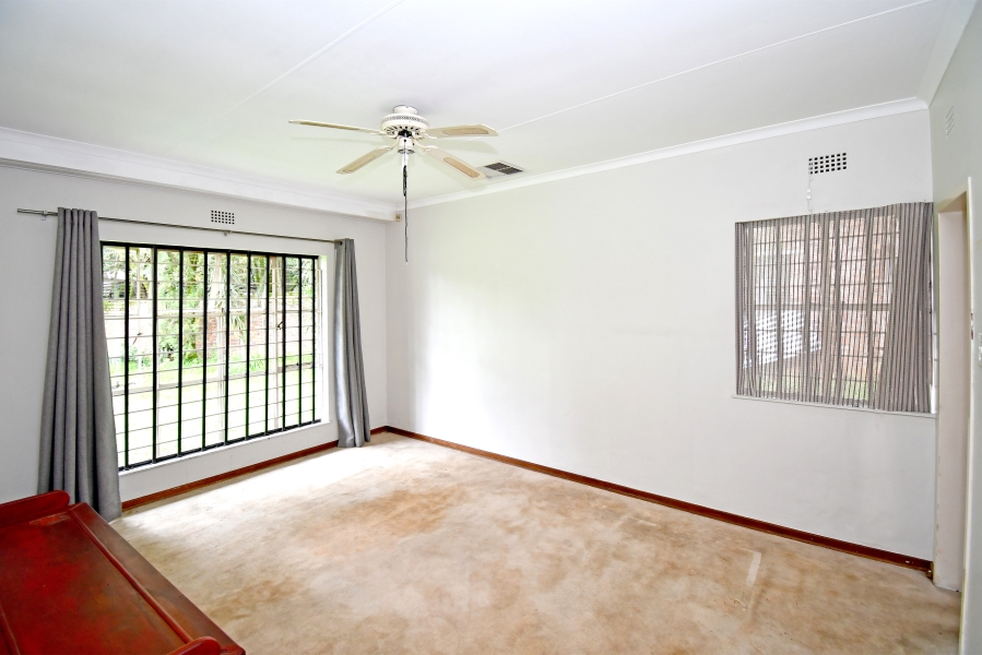 To Let 4 Bedroom Property for Rent in Woodmead Gauteng