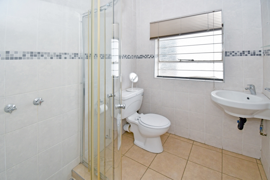 To Let 4 Bedroom Property for Rent in Woodmead Gauteng