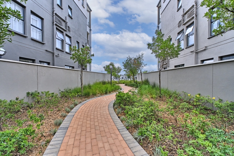 To Let 1 Bedroom Property for Rent in Waterfall Gauteng