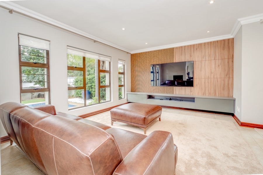 4 Bedroom Property for Sale in Morningside Gauteng