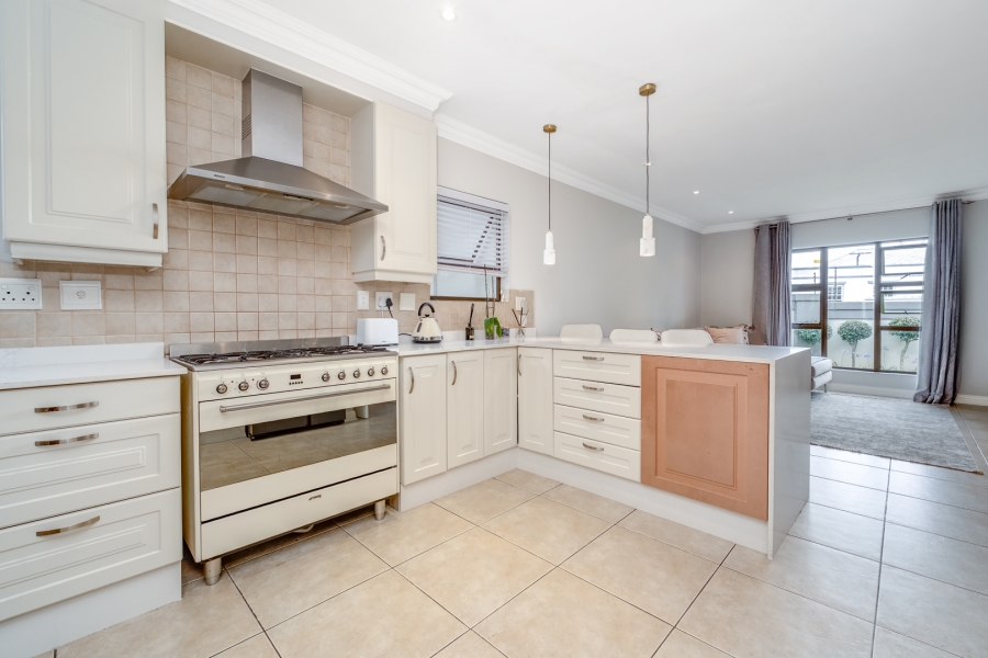 4 Bedroom Property for Sale in Morningside Gauteng