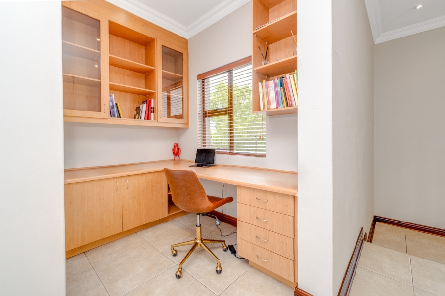 4 Bedroom Property for Sale in Morningside Gauteng